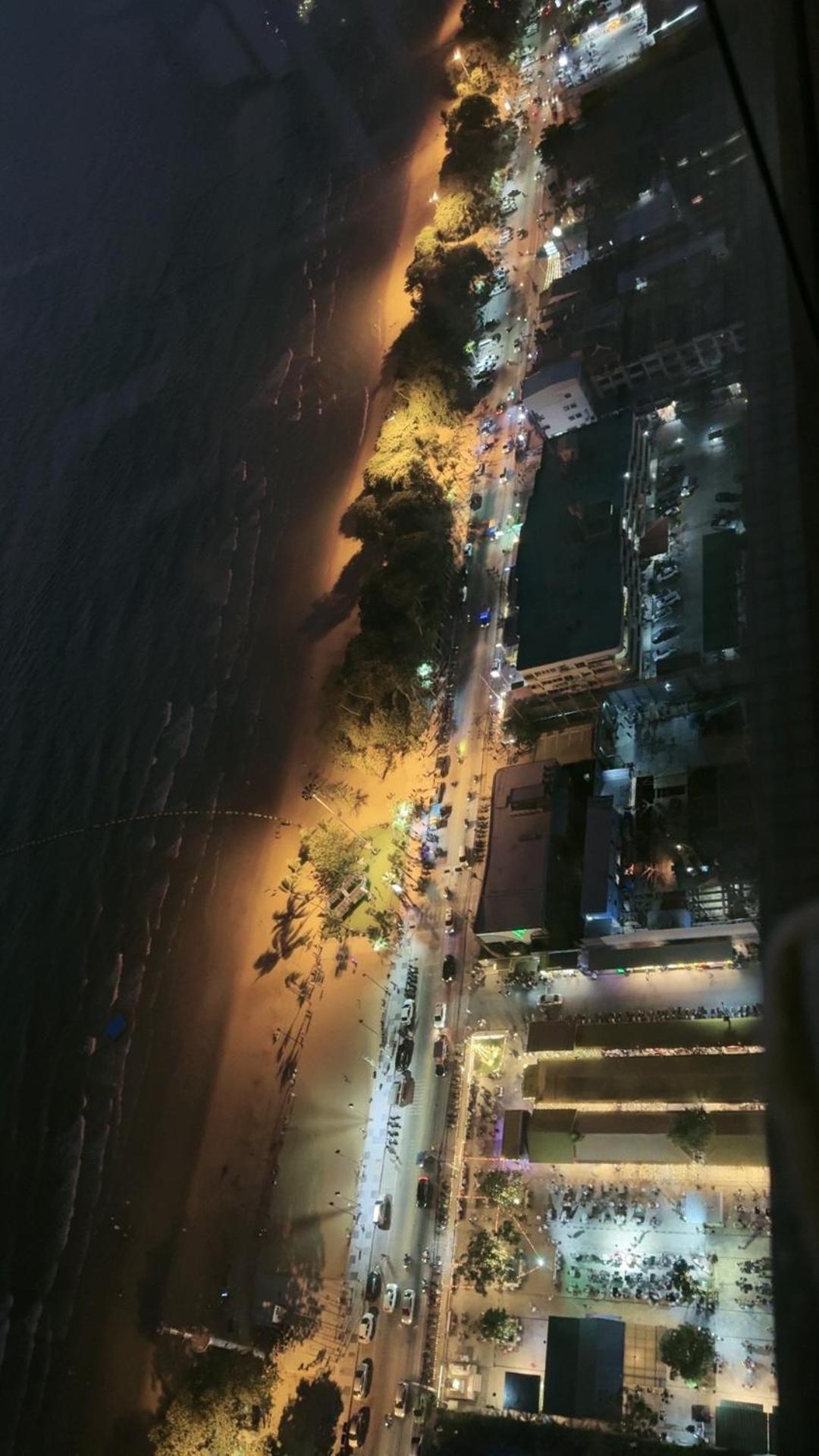 Copacabana Beach Jomtien 科帕卡巴纳海乔木提安海滩毗邻乔木提安夜市 Экстерьер фото