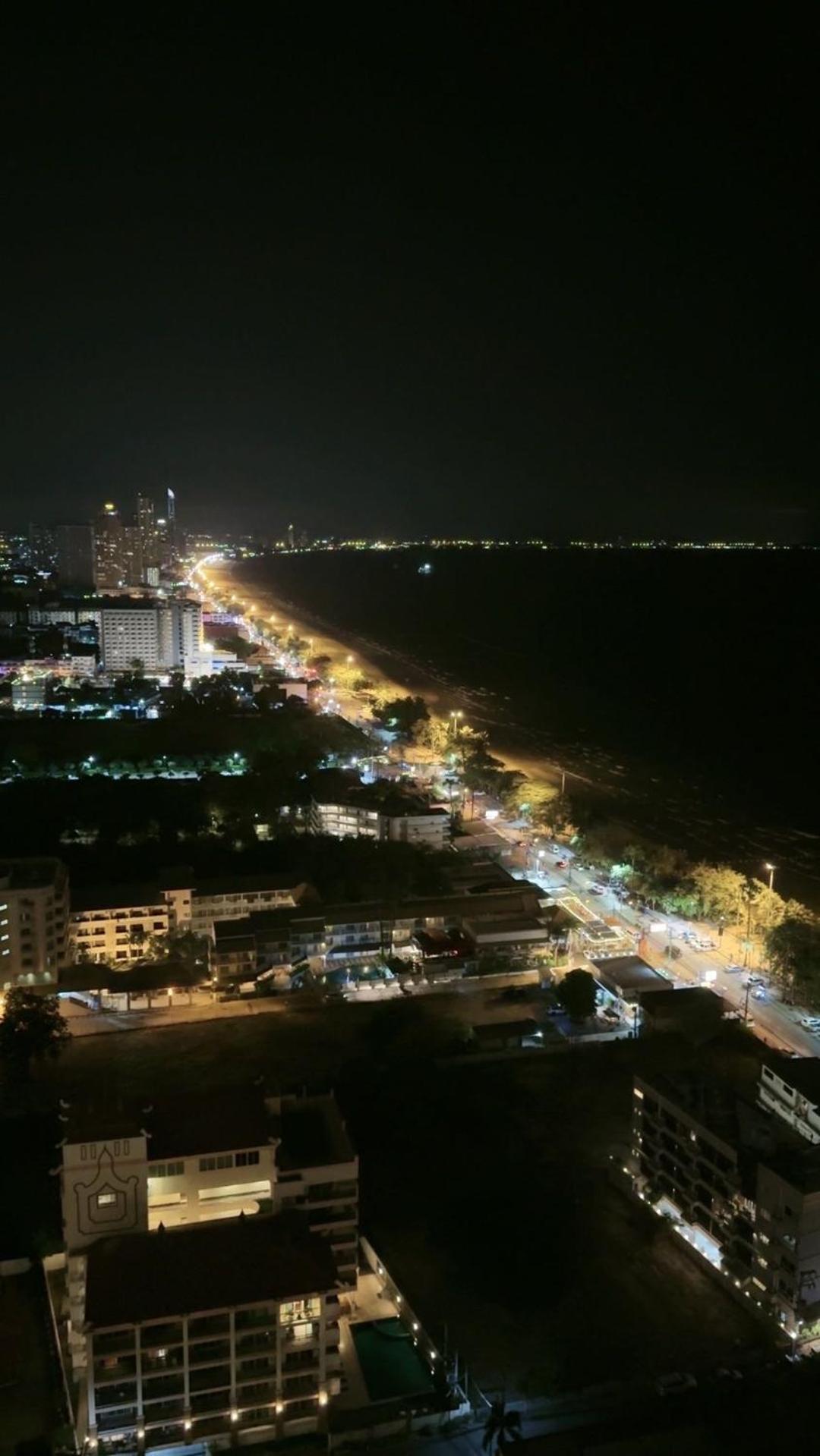 Copacabana Beach Jomtien 科帕卡巴纳海乔木提安海滩毗邻乔木提安夜市 Экстерьер фото