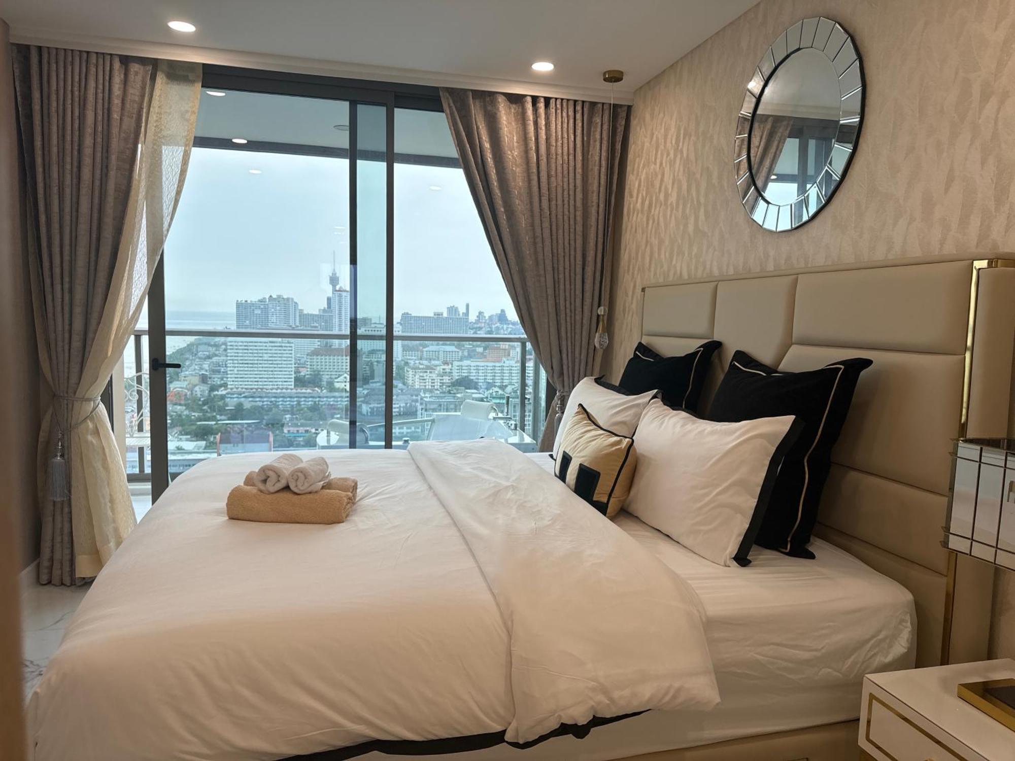 Copacabana Beach Jomtien 科帕卡巴纳海乔木提安海滩毗邻乔木提安夜市 Экстерьер фото
