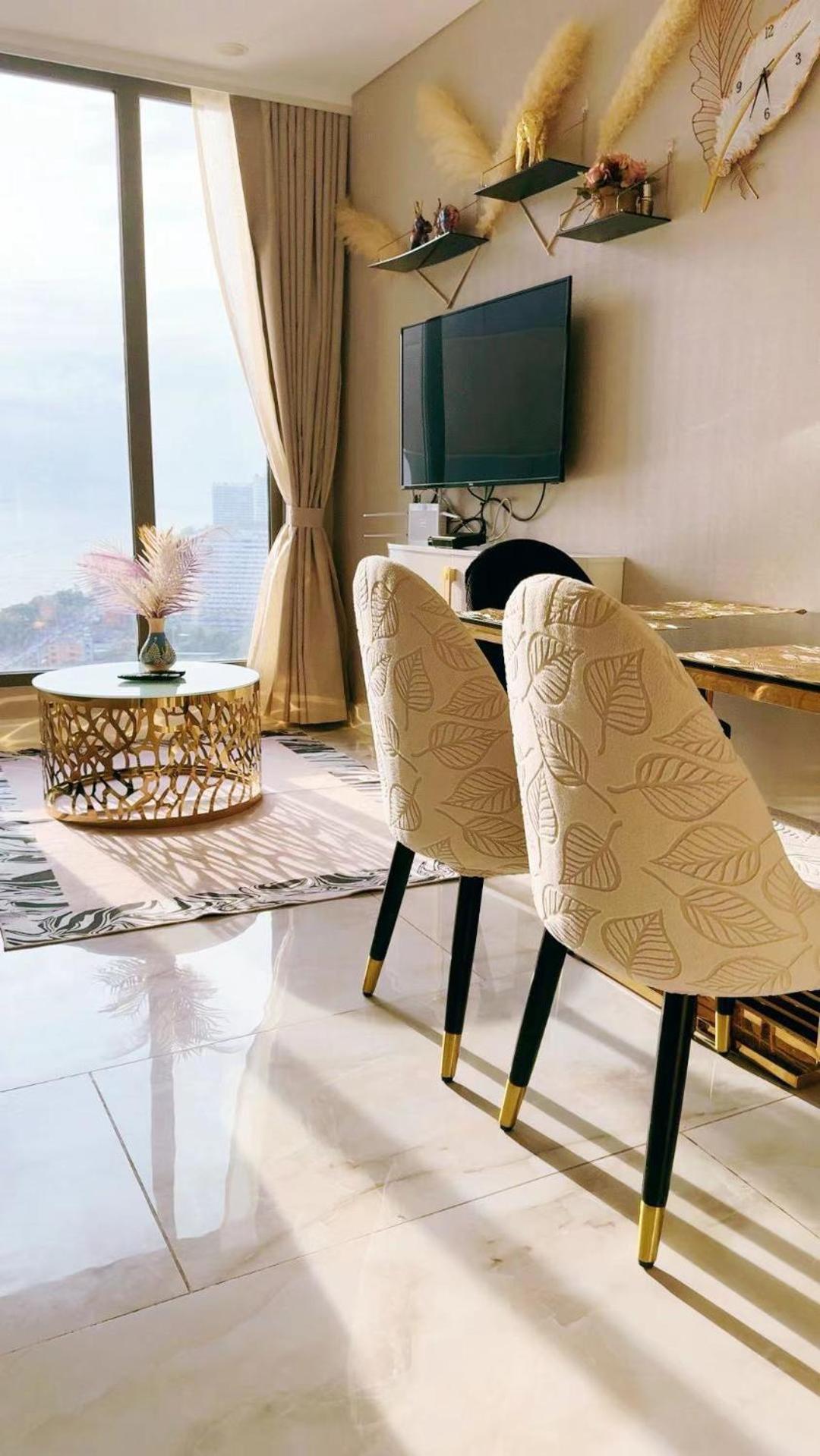 Copacabana Beach Jomtien 科帕卡巴纳海乔木提安海滩毗邻乔木提安夜市 Экстерьер фото